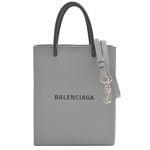 バレンシアガ　ハンドバッグ正規品でお間違いないでしょうか